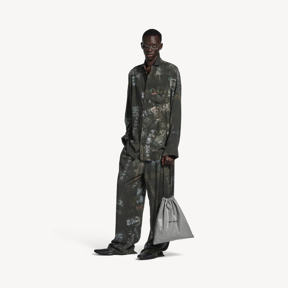 Pantalones de pijama para hombre en lavado de crayón con estampado total en negro lavado