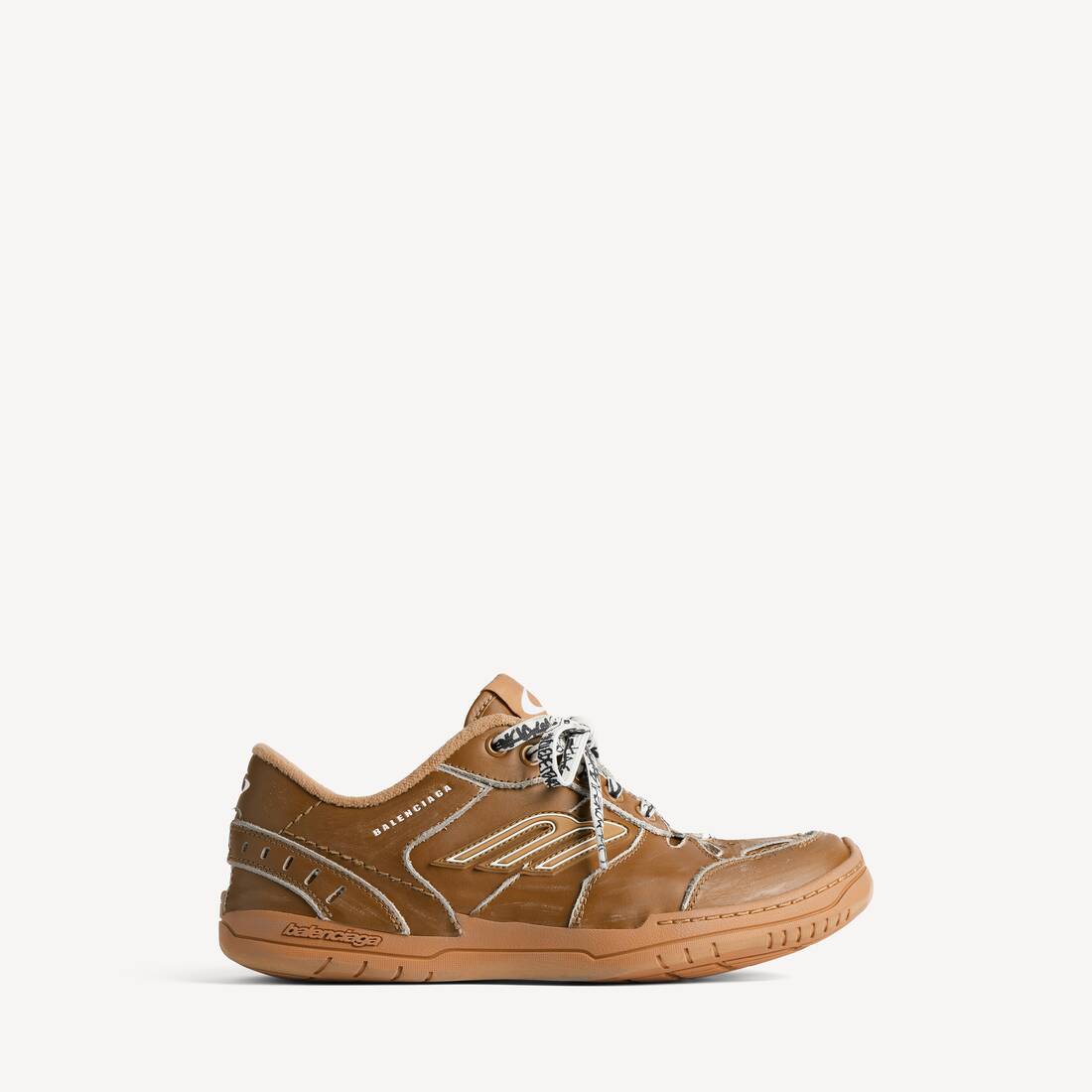Zapatilla para Hombre Hamptons Mediana Desgastada en Camel