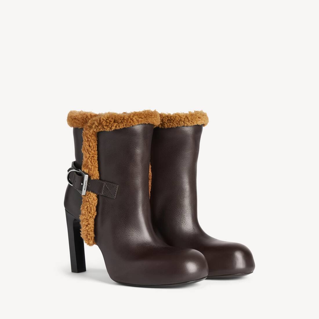 Bota Fargo para mujer en marrón oscuro