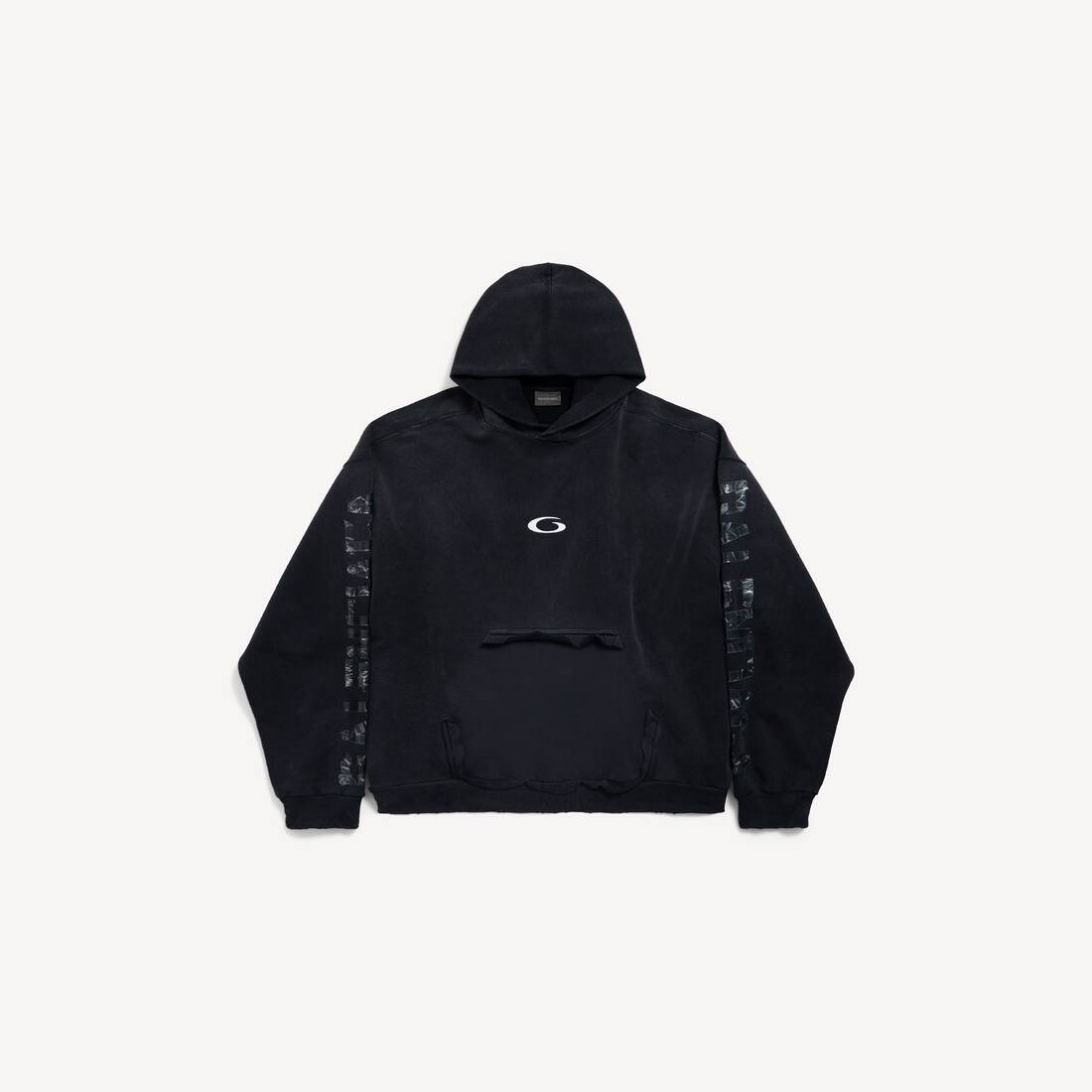 Sudadera con bolsillo rasgado y cinta transparente para hombre en negro y blanco desvanecido