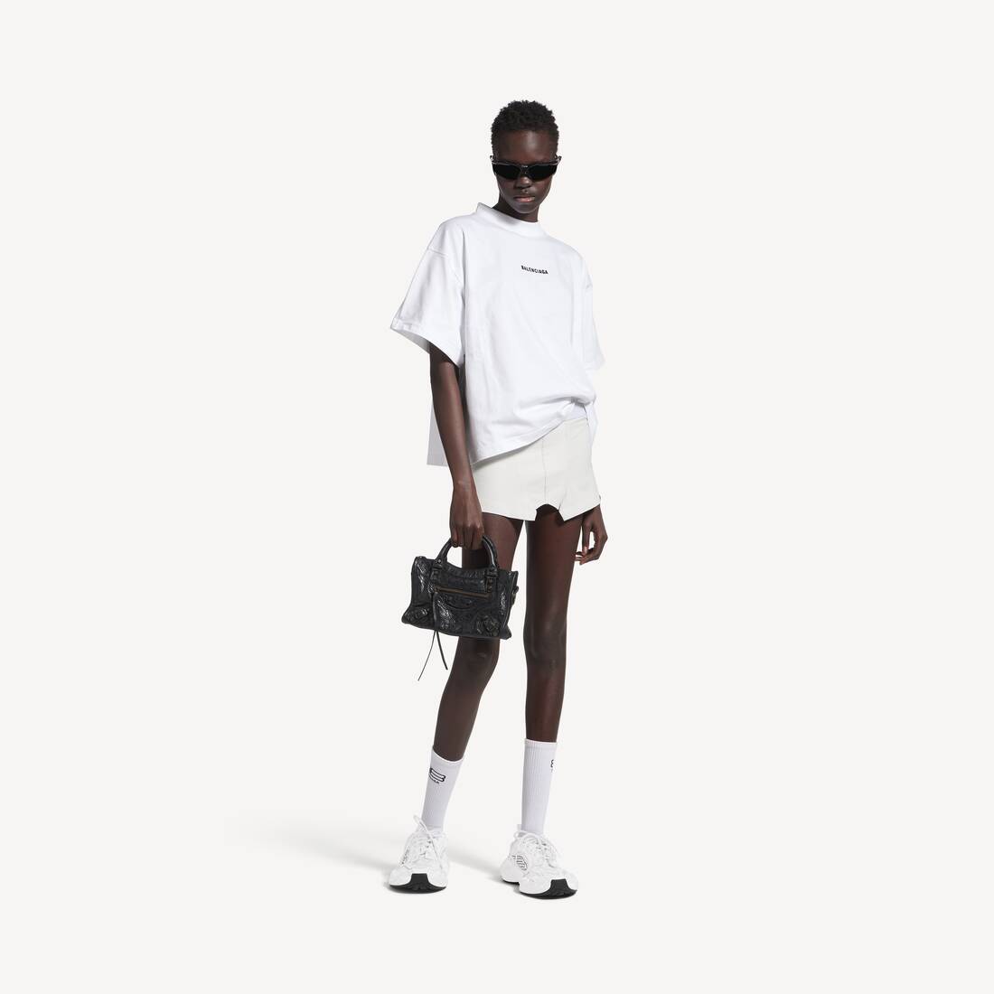Camiseta corta de mujer Balenciaga con estampado en la espalda en blanco/negro