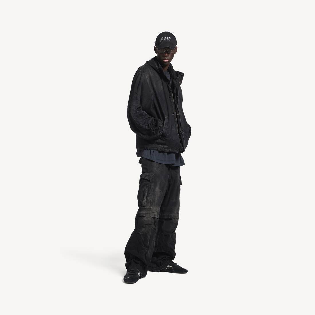 Chaqueta de trabajo con capucha para hombre en negro