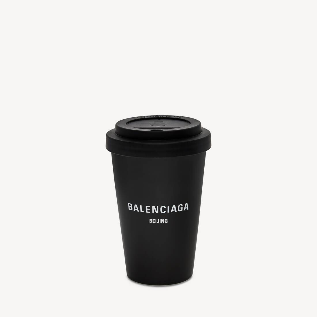 Taza de café de Pekín en negro