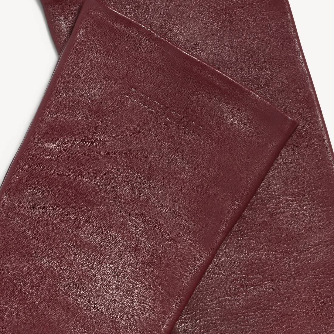 Guantes largos para mujer en burdeos