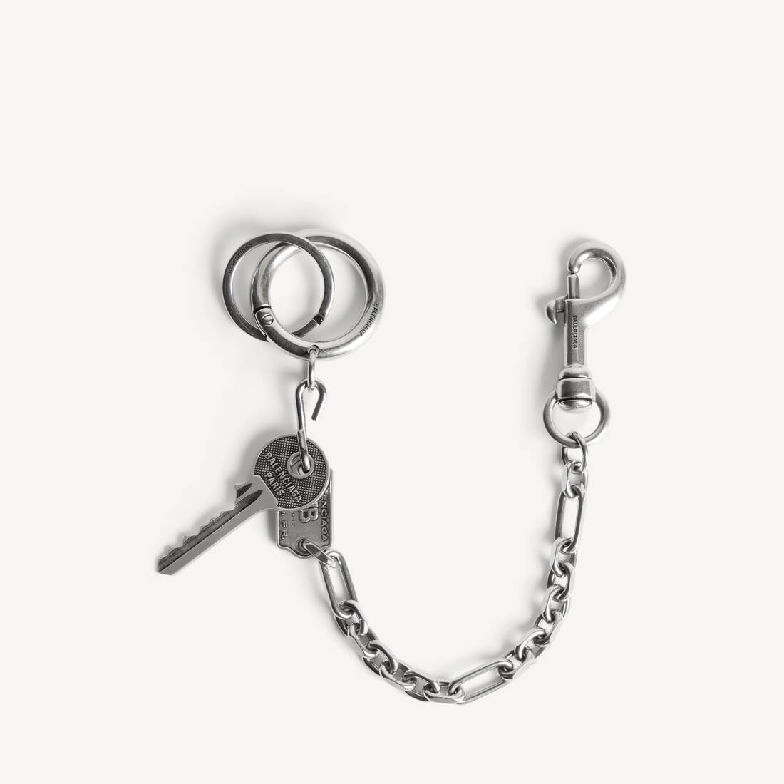 Porta llaves Neverlost para hombre en plata antigua