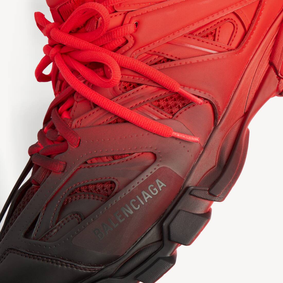 Zapatilla de pista para hombre en rojo/negro