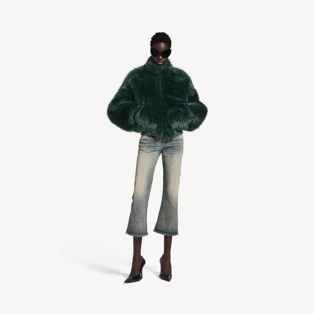 Chaqueta corta para mujer en verde oscuro