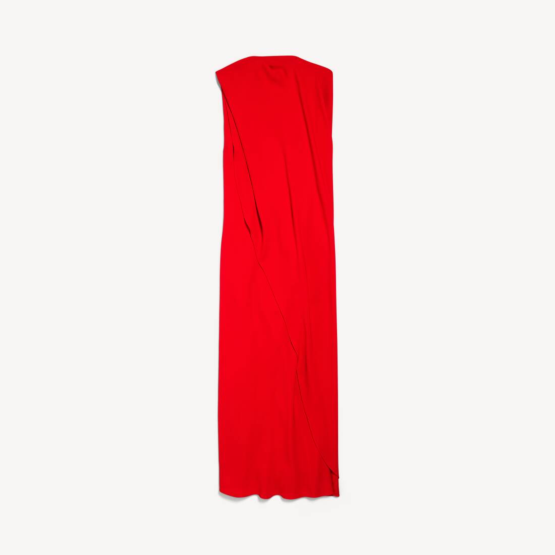 Vestido de mujer con caída en rojo atardecer