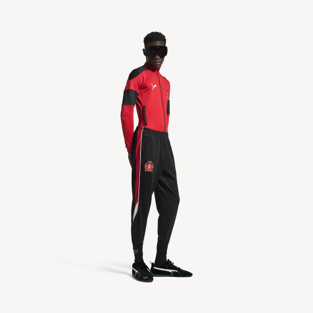 Pantalones de chándal ajustados Balenciaga I Puma en negro/rojo