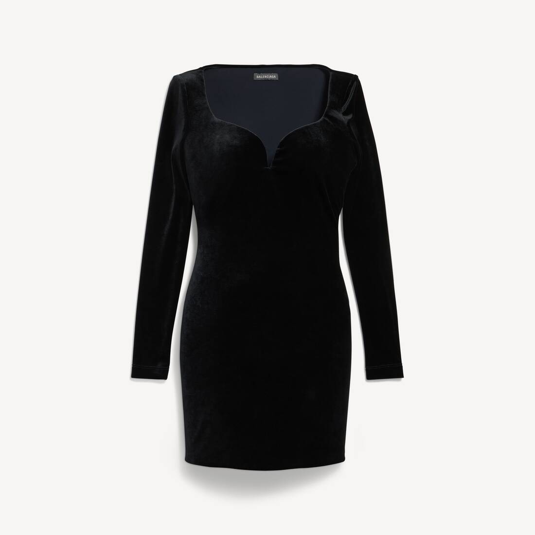 Vestido de mujer tipo corazón en negro