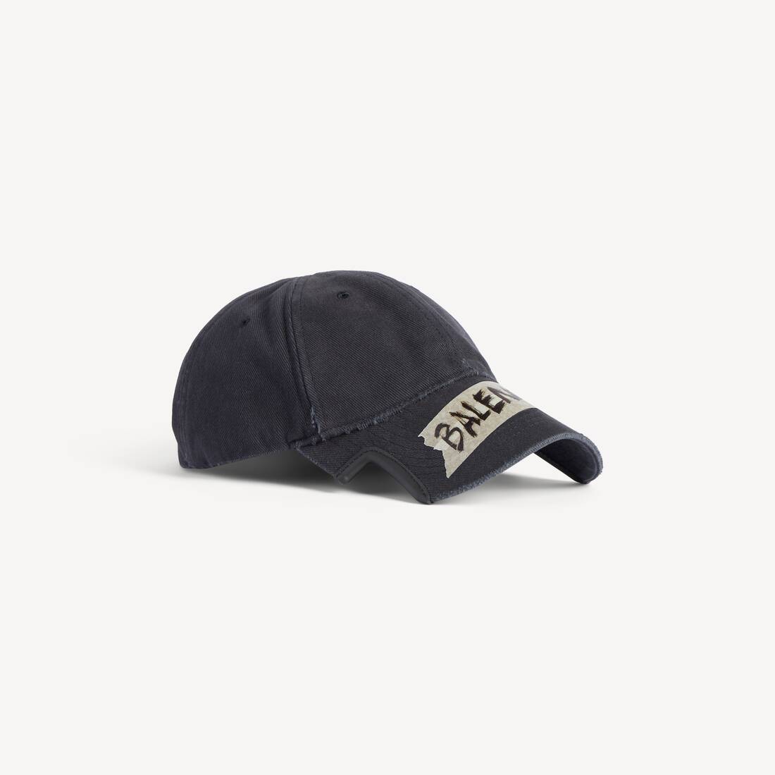 Gorra de cinta adhesiva para hombres en negro desgastado