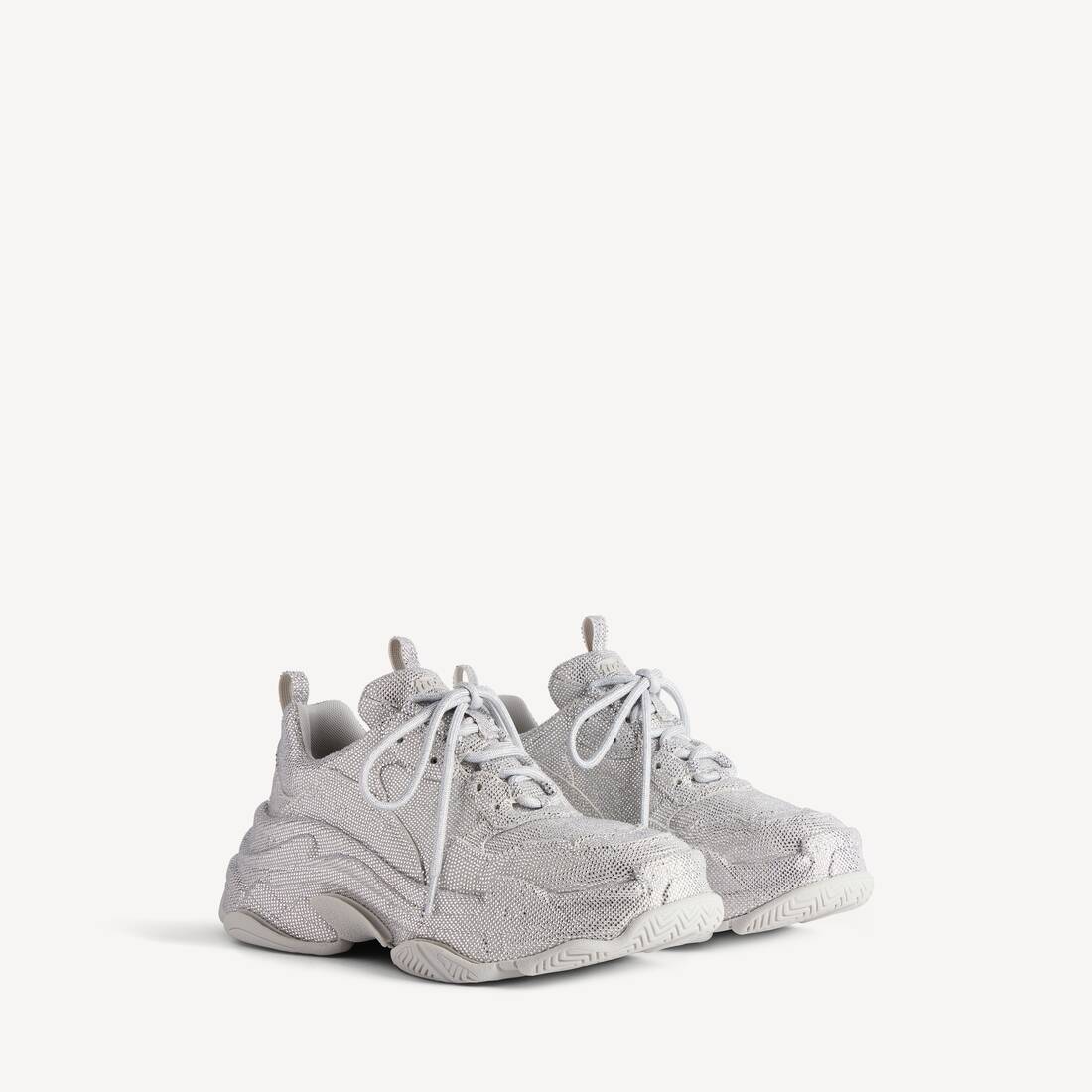 Zapatilla Triple S para mujer con piedras de imitación en gris claro