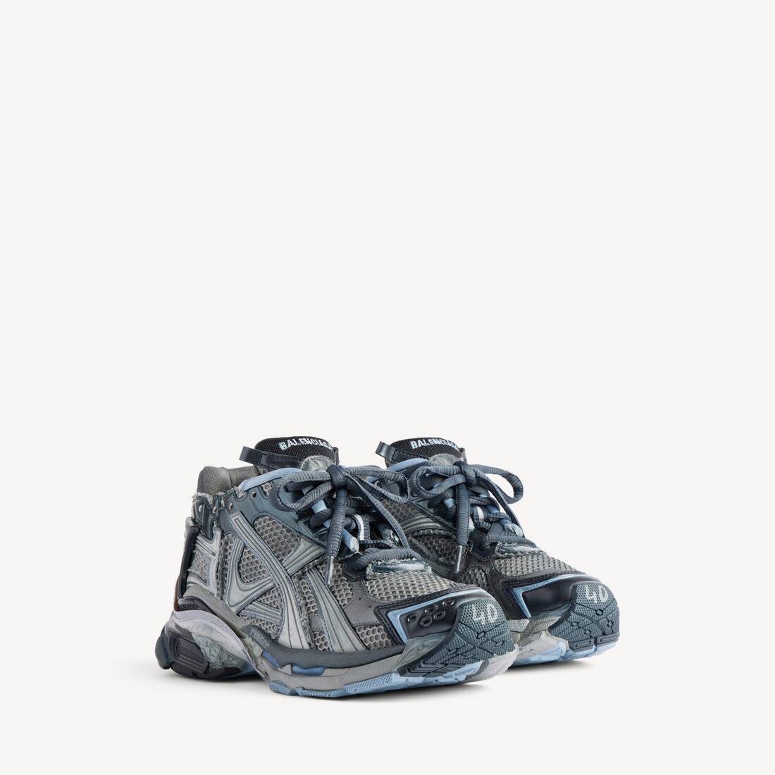Zapatilla deportiva para hombre en gris/navy/azul claro