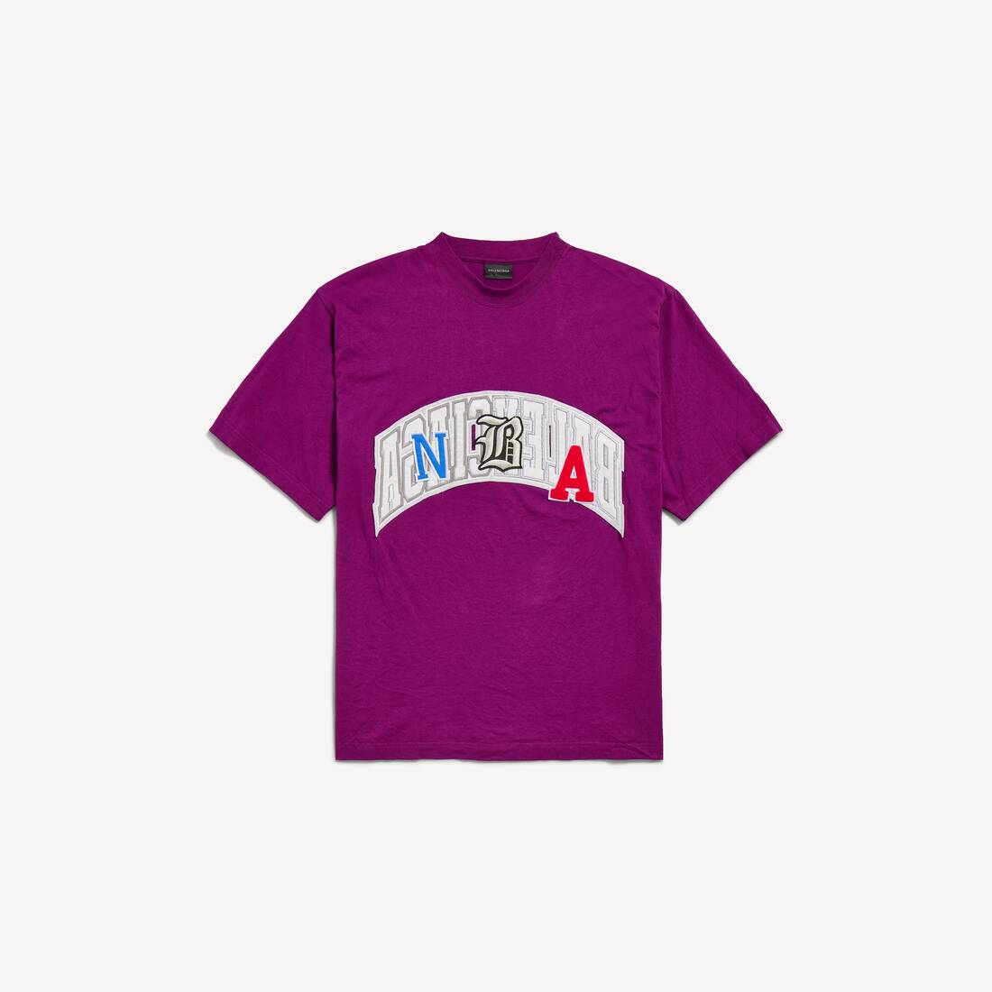 Camiseta Oversized de Balenciaga para Hombre | Colaboración con la NBA en Violeta