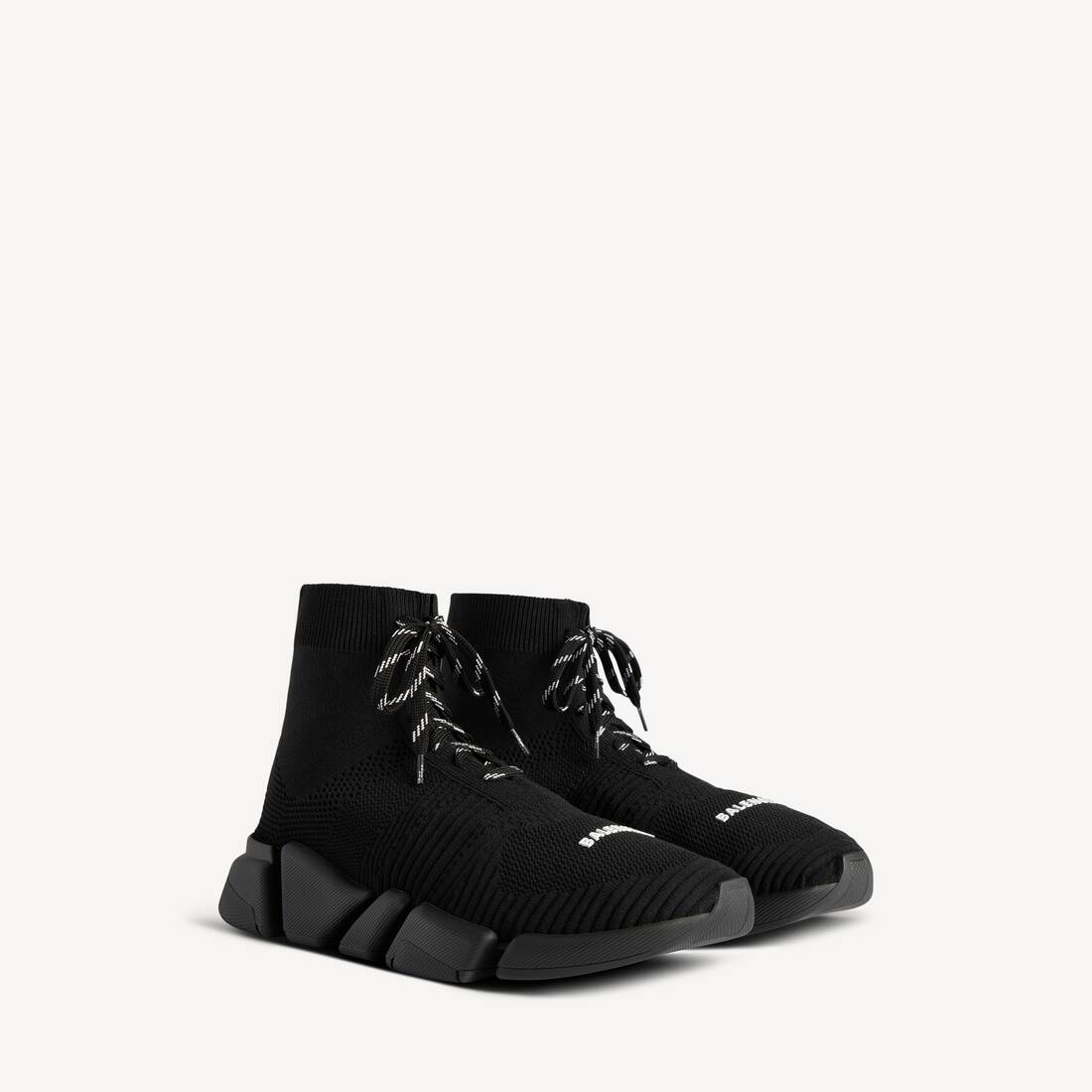 Zapatillas deportivas de punto reciclado con cordones para hombre en negro