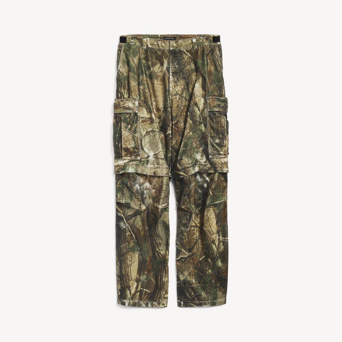 Pantalones de hombre tipo cargo holgados en marrón