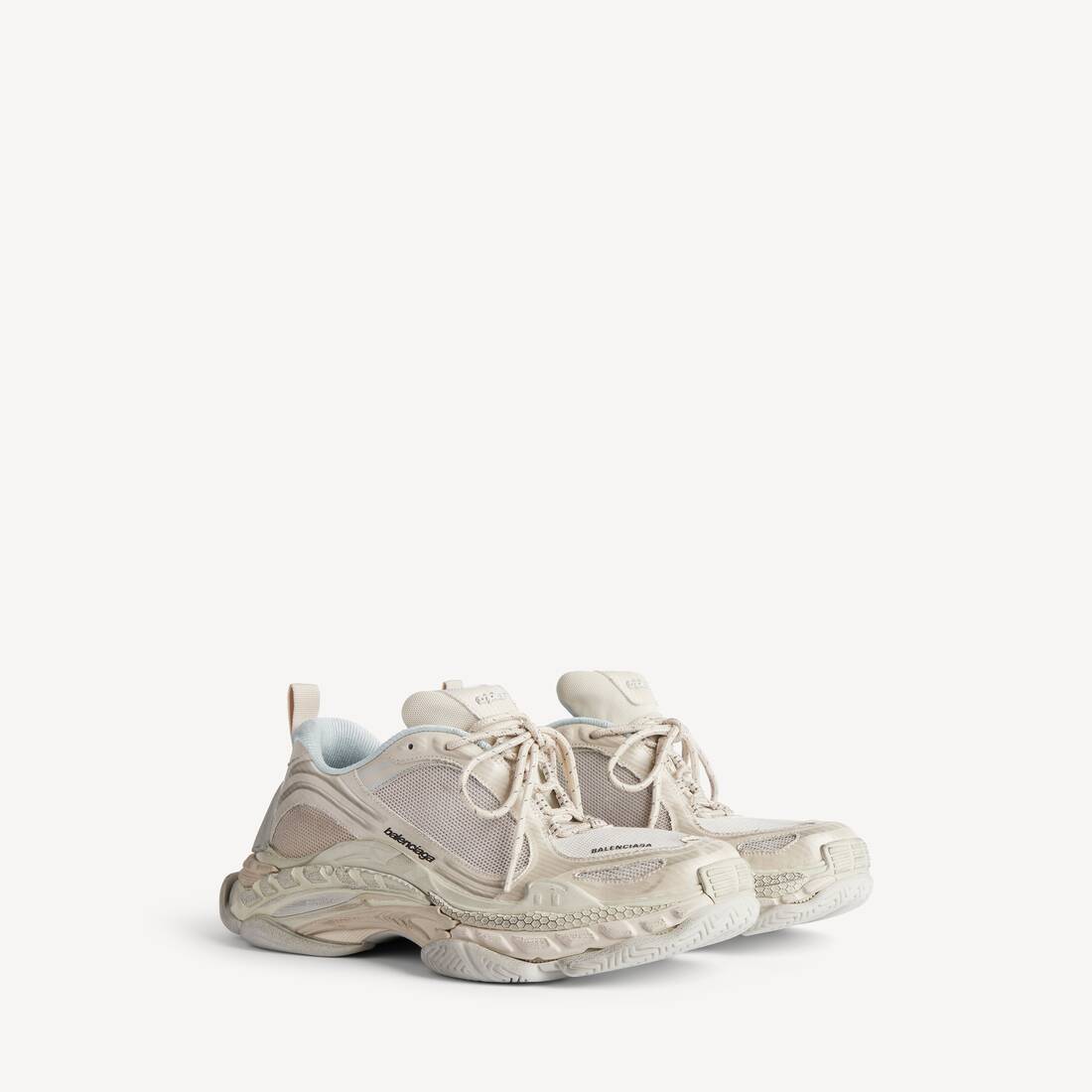 Zapatilla Triple S.2 para mujer en color hueso
