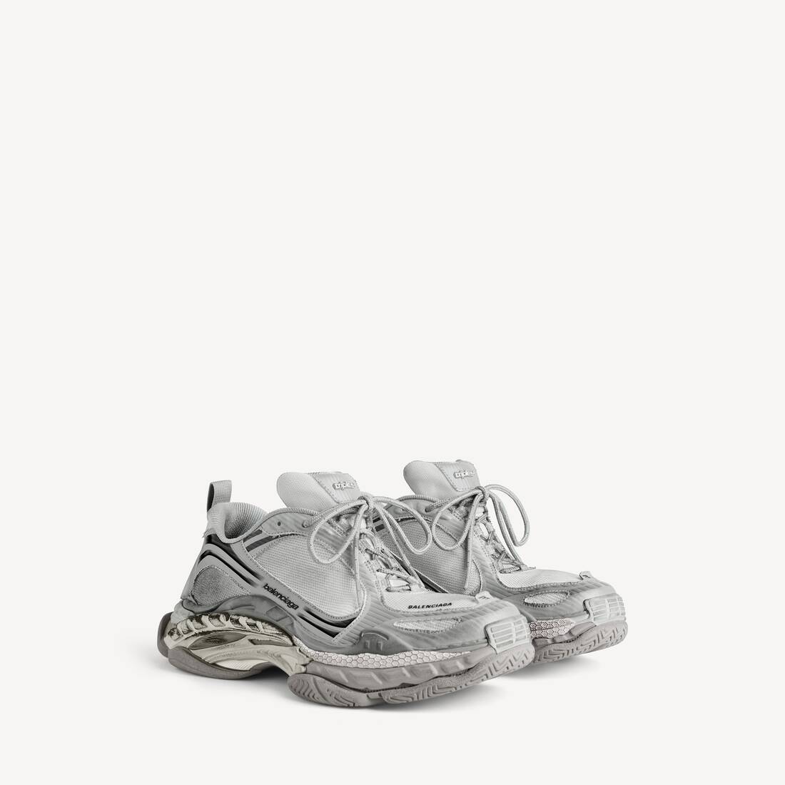 Zapatilla Triple S.2 para Hombre en Gris