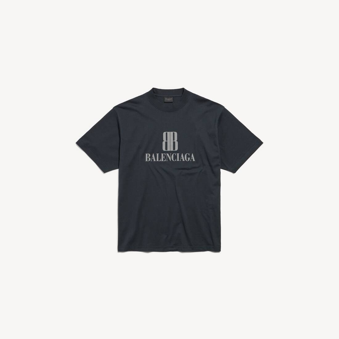 Camiseta para Hombre Nano Bb de Ajuste Medio en Negro Desgastado