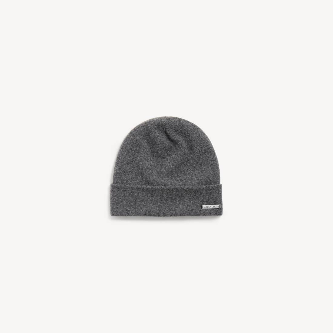 Gorro de mujer en gris