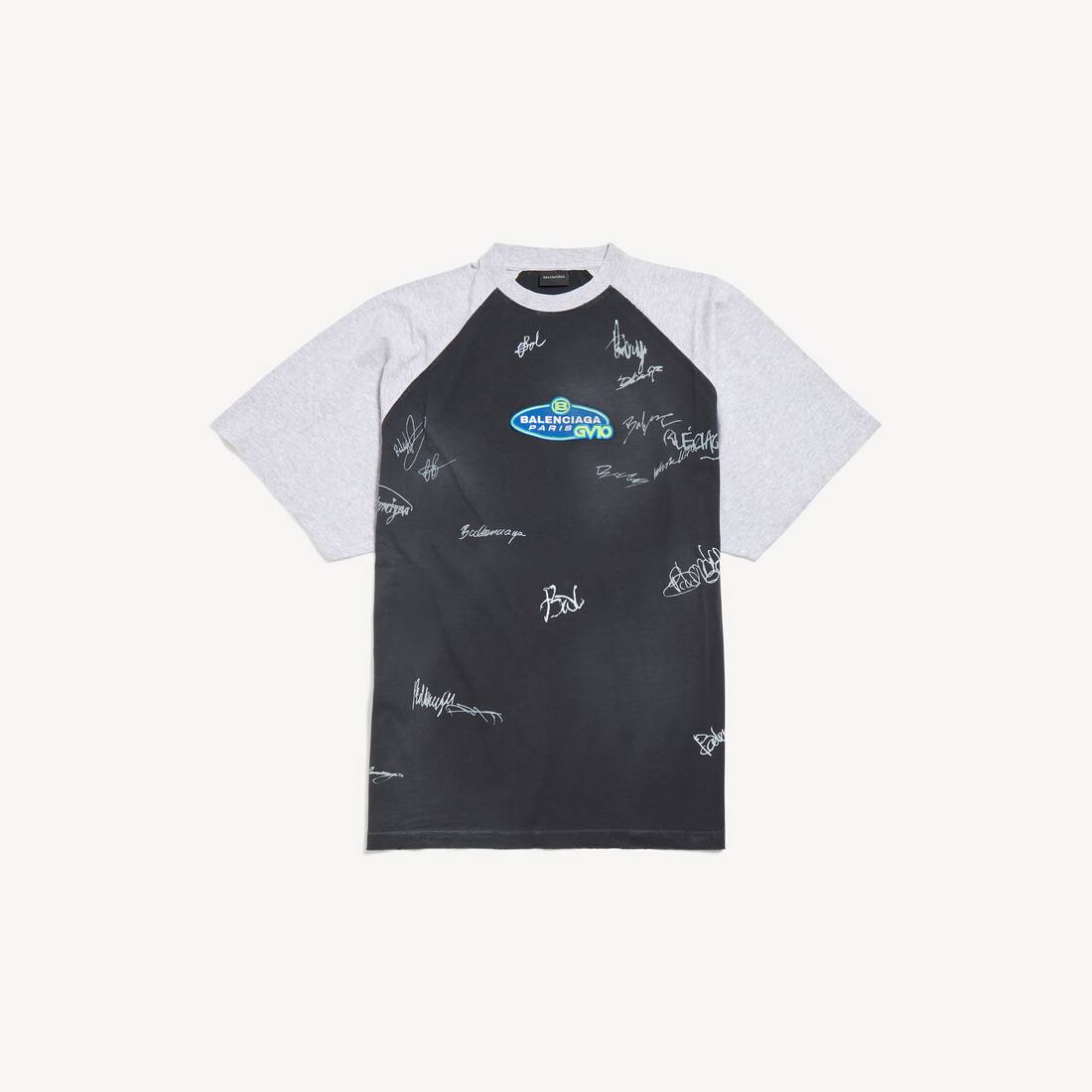 Camiseta Oversized de Manga Raglán para Hombre en Negro Desvanecido