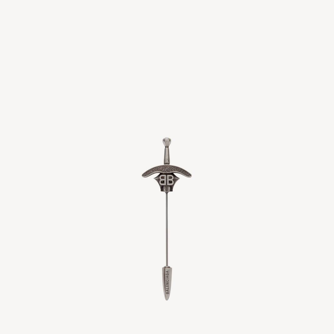 Broche de Espada Gótica en Plata Antigua
