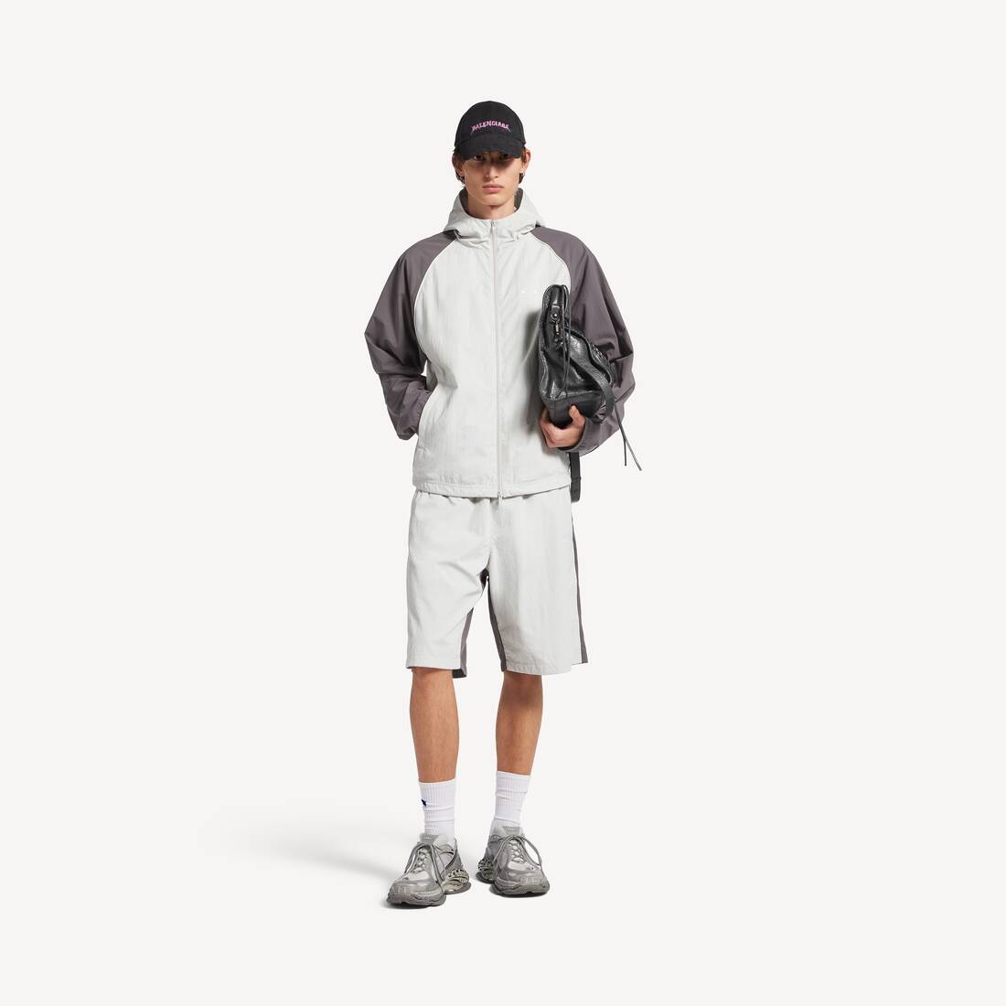 Chaqueta de chándal técnica para hombre en gris claro