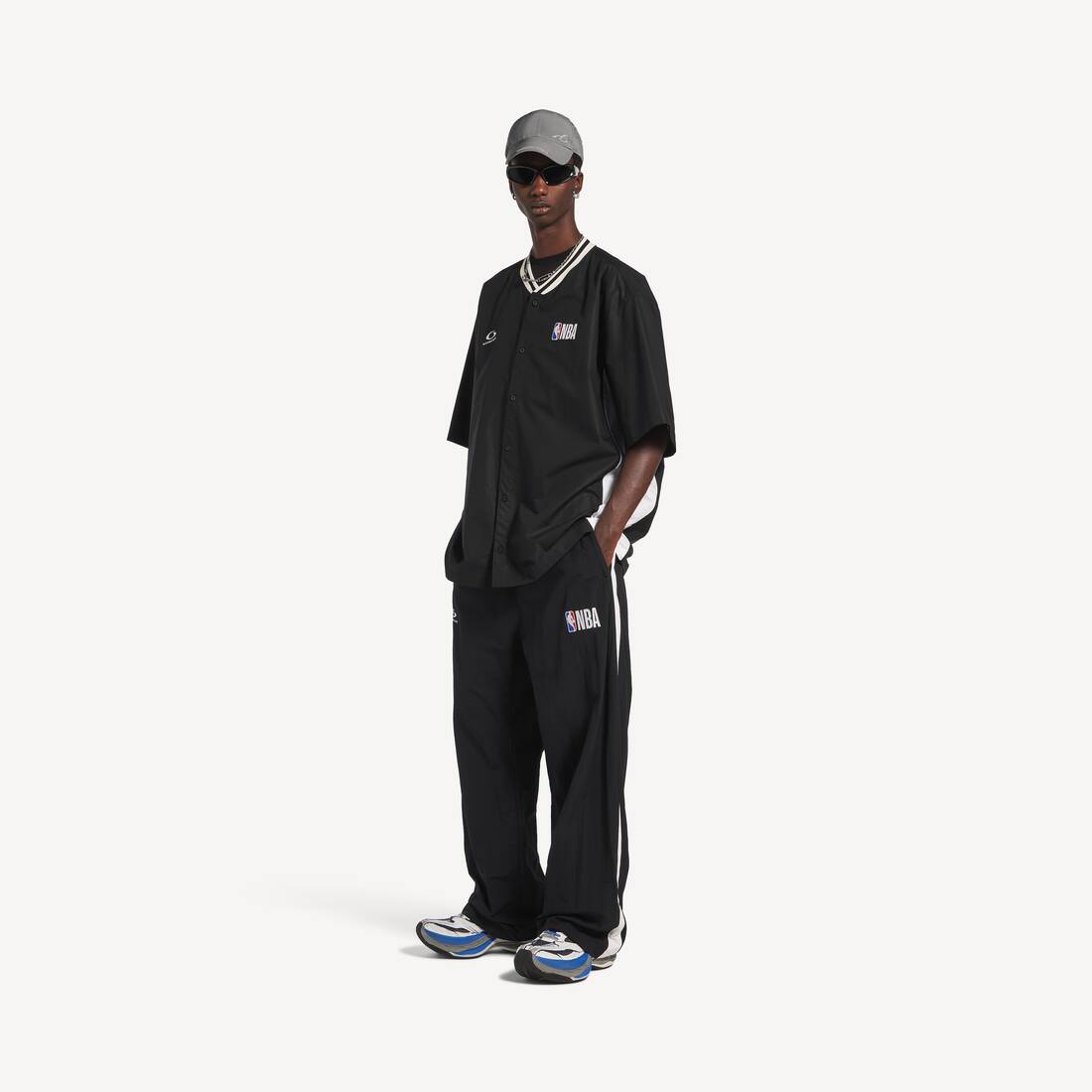 Camiseta corta de manga para hombre | Colaboración NBA de Balenciaga en negro