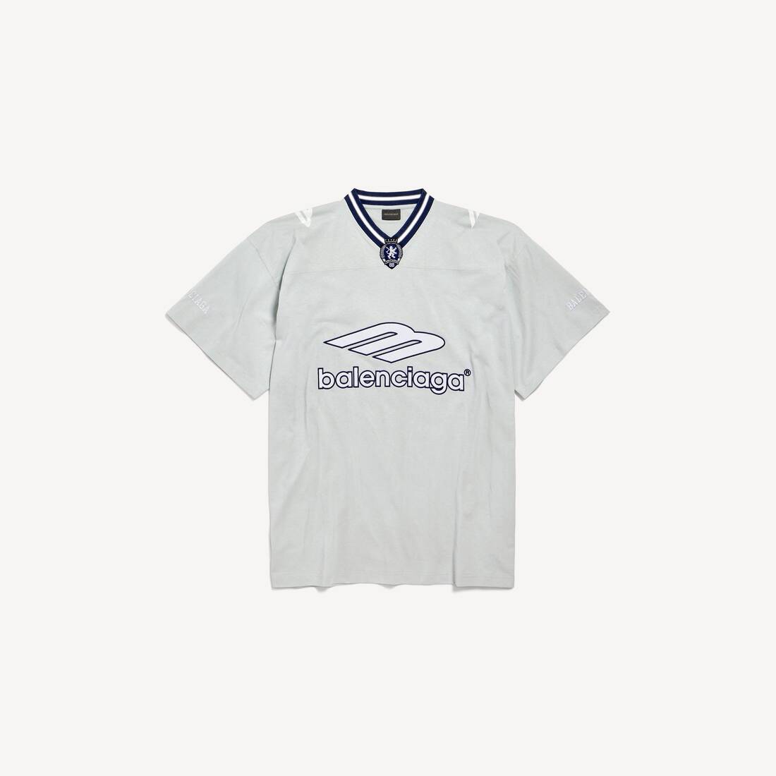 Camiseta de fútbol para hombre con cuello en V y corte oversize en gris/blanco