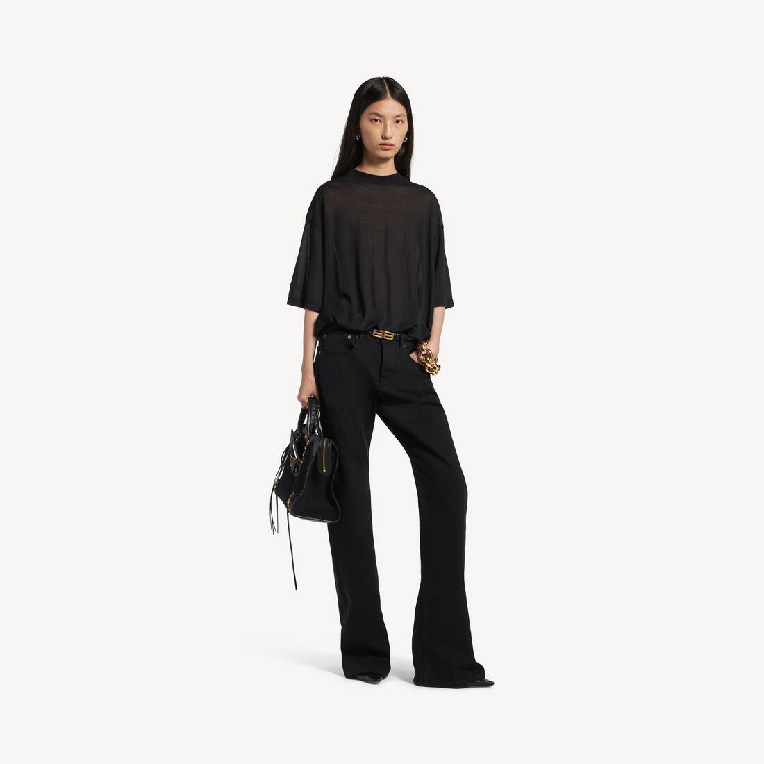Pantalones vaqueros para mujer con corte relajado en negro